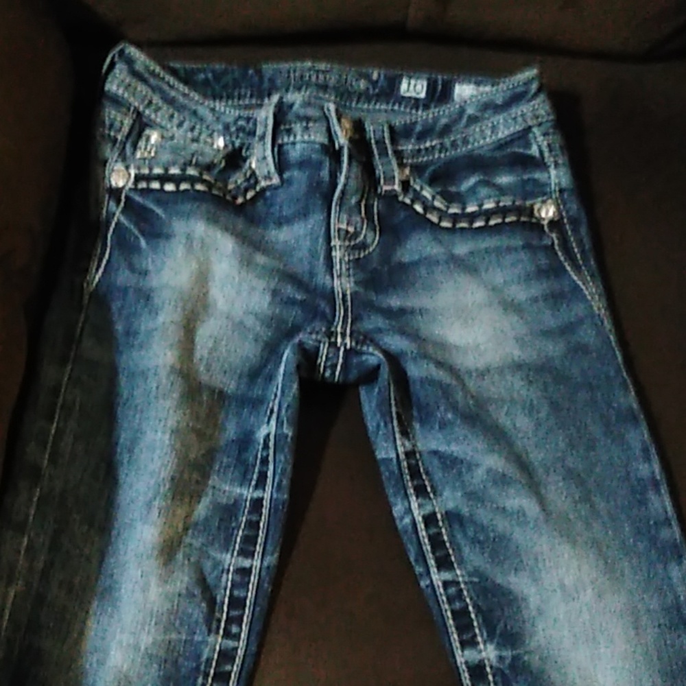Girls miss me size 10 capris